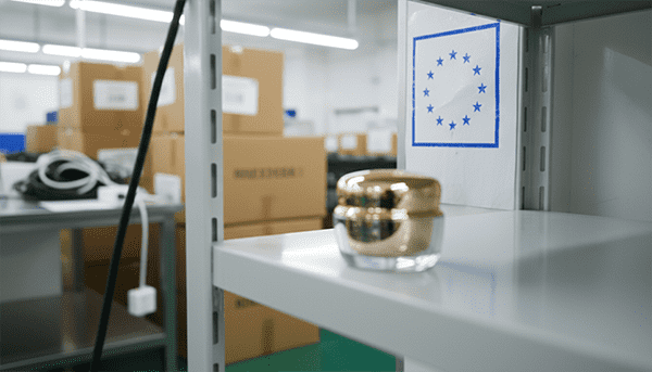 Anti-aging cream passing EU customs