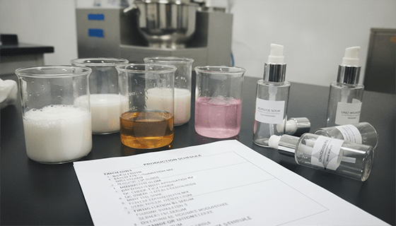 What MOQ Is Realistic for Color Cosmetics, Personal Care, and Premium Packaging Projects?