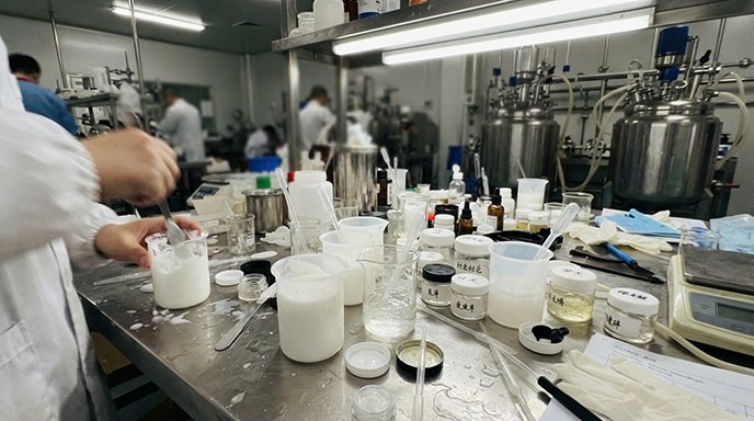 Cosmetic Formulations: A Beginner’s Guide for Brand Founders?
